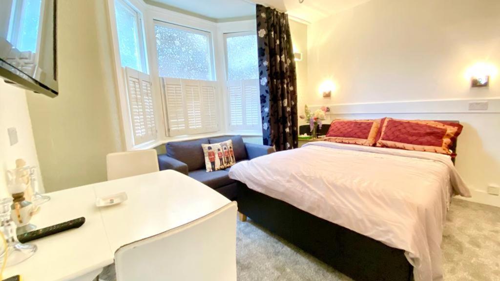 Modern And Cosy Studio Flat Londres Exterior foto