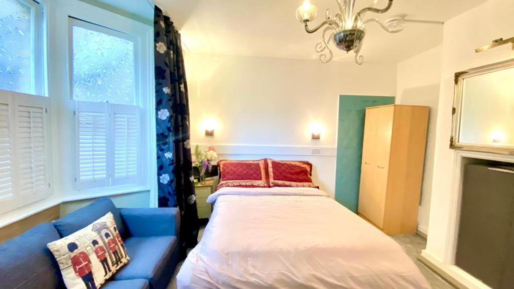 Modern And Cosy Studio Flat Londres Exterior foto